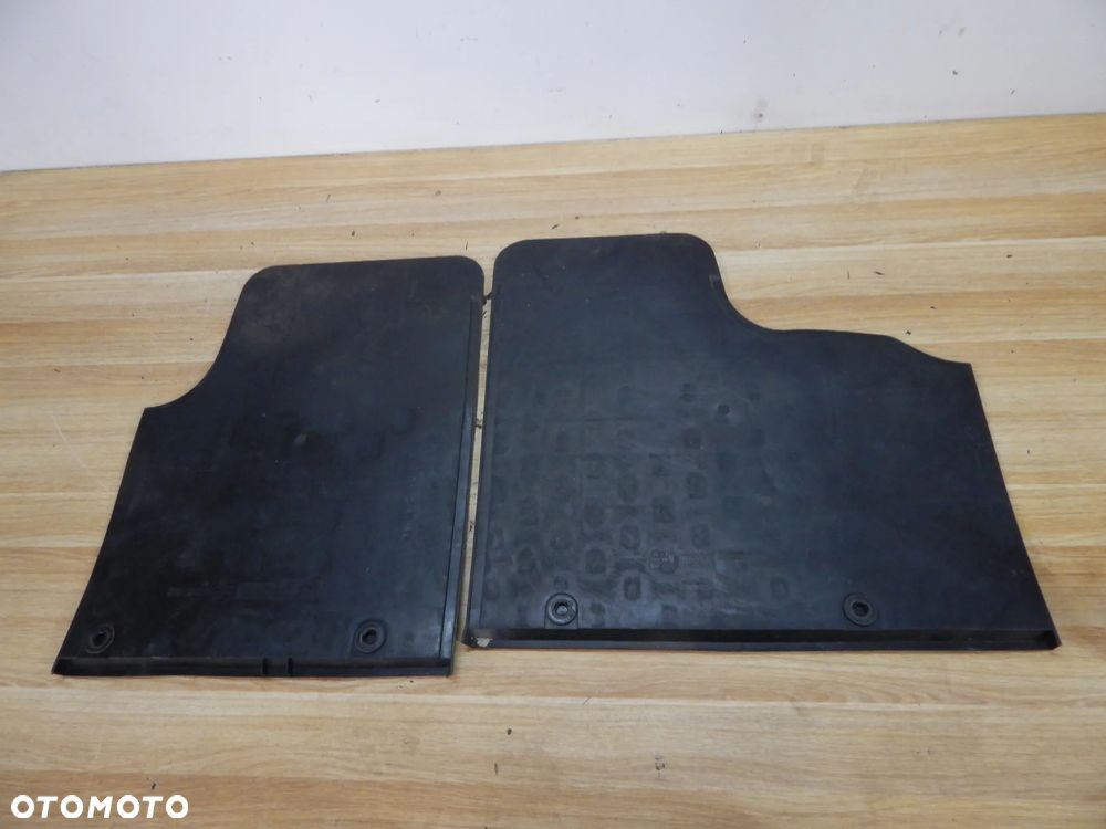 Dwanik dywaniki wykładzina osłona  Trafic III Vivaro B nv300 Talento 14-22 Łuków części - 2