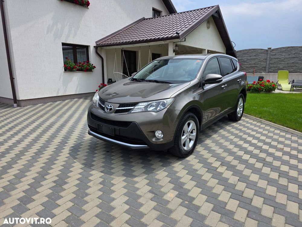 Toyota RAV4 2.0 D-4D 2WD Executive - 1