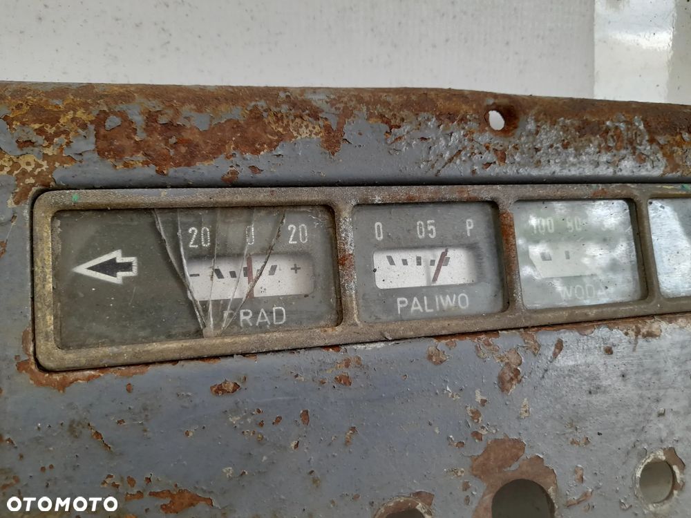 Deska rozdzielcza zegary Żuk Nysa FSC - 2