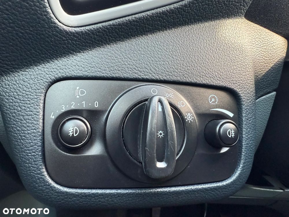 Ford C-MAX 1.6 TDCi Titanium - 18