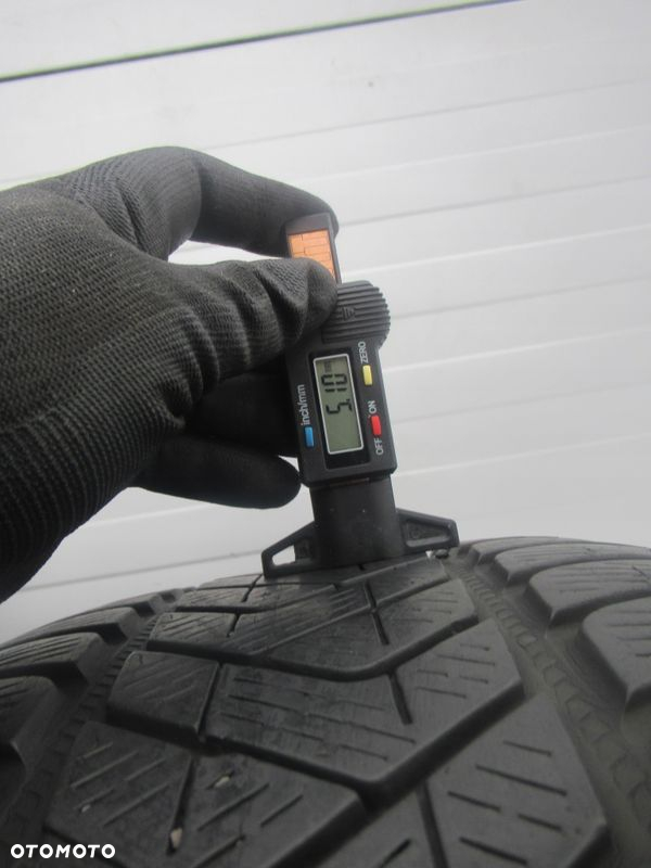 OPONY ZIMA 4szt PIRELLI SCORPION WINTER 255/55R20 110V - 4