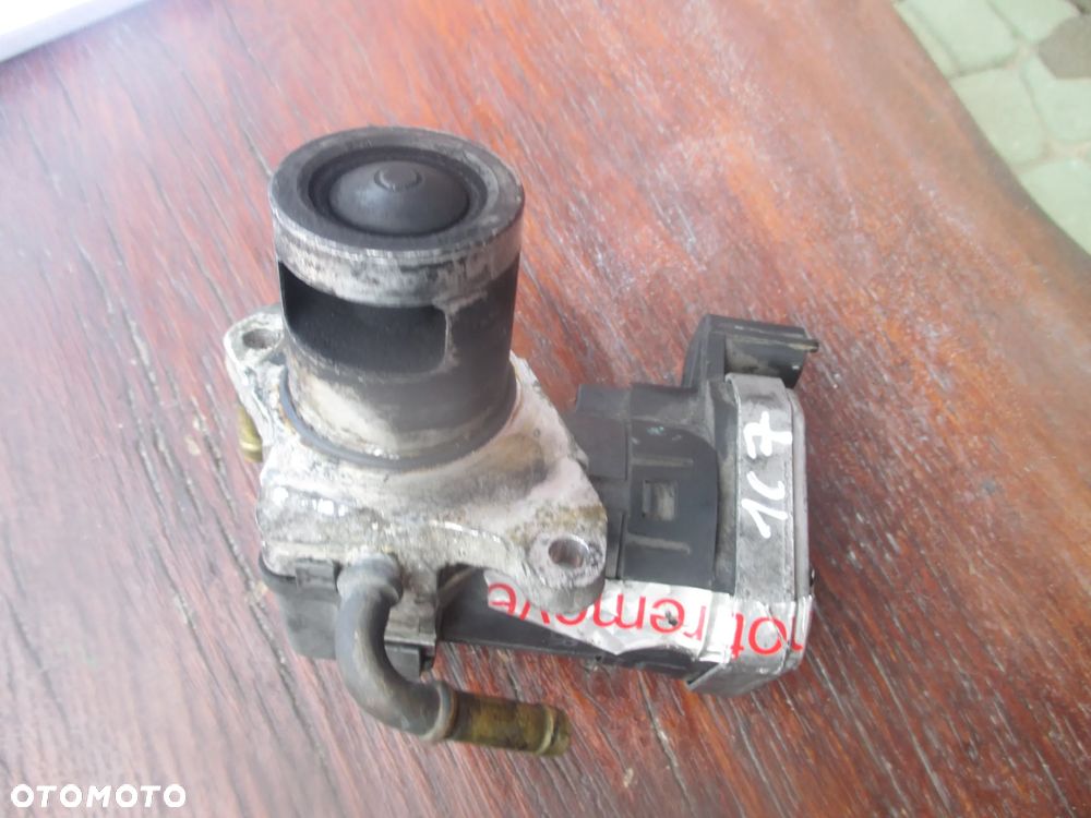 Zawór EGR Opel Astra Zafira Vectra 00005321C7 - 1