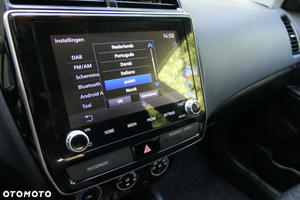 Mitsubishi ASX 2.0 2WD CVT Top - 21