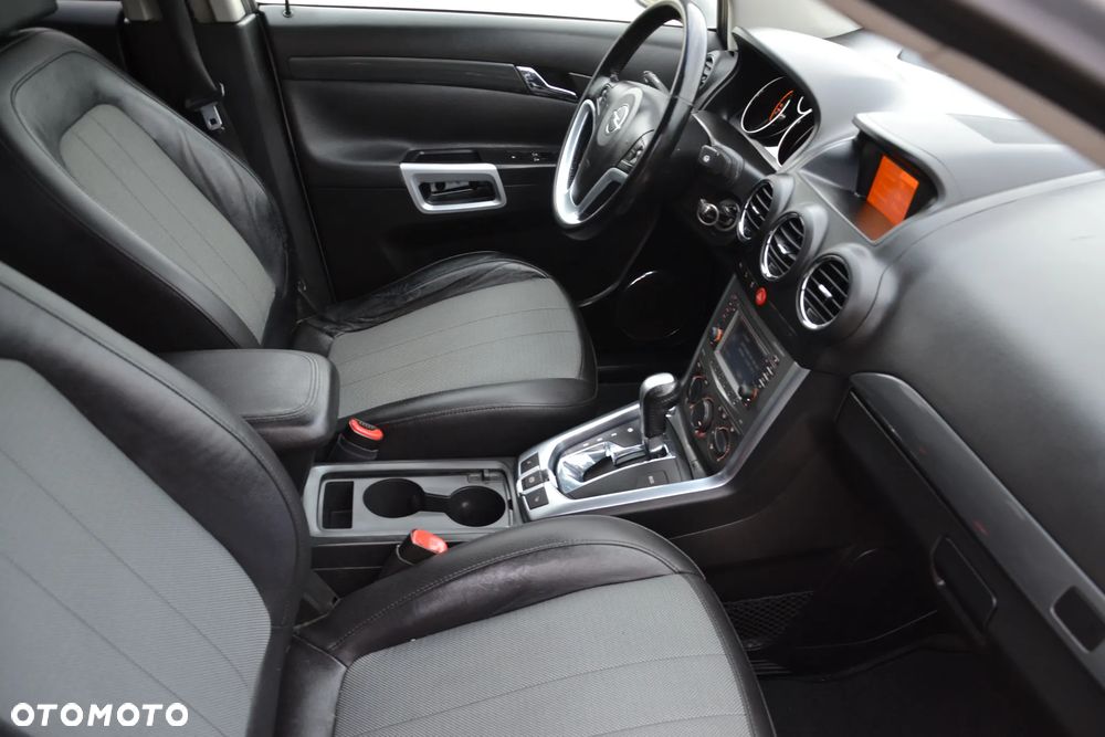 Opel Antara - 12
