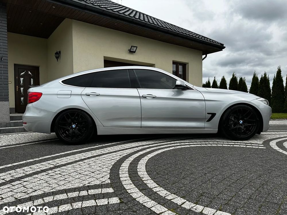 BMW 3GT 335i xDrive Sport Line - 5