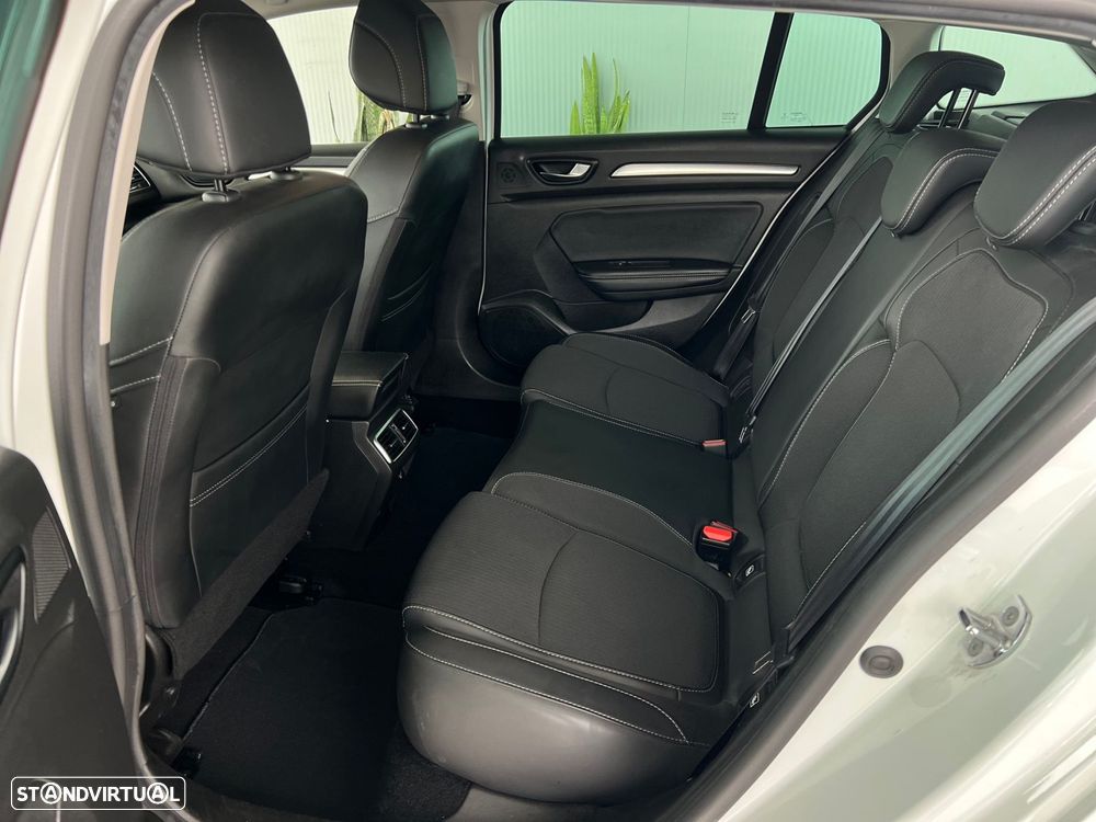 Renault Mégane Sport Tourer 1.5 Blue dCi Intens - 28