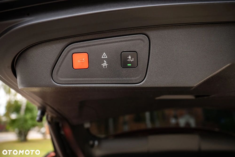 Peugeot 3008 BlueHDi 130 Stop & Start Allure - 28