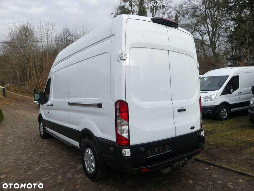 Ford Transit - 25