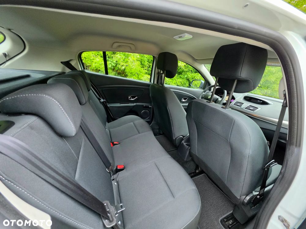 Renault Megane 1.6 16V 110 Authentique - 12