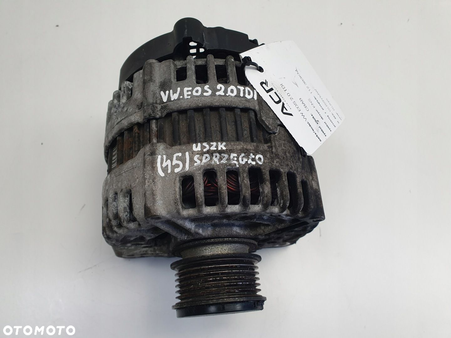 VW Eos 2.0 TDI ALTERNATOR bosch 03G903023 180A - 7