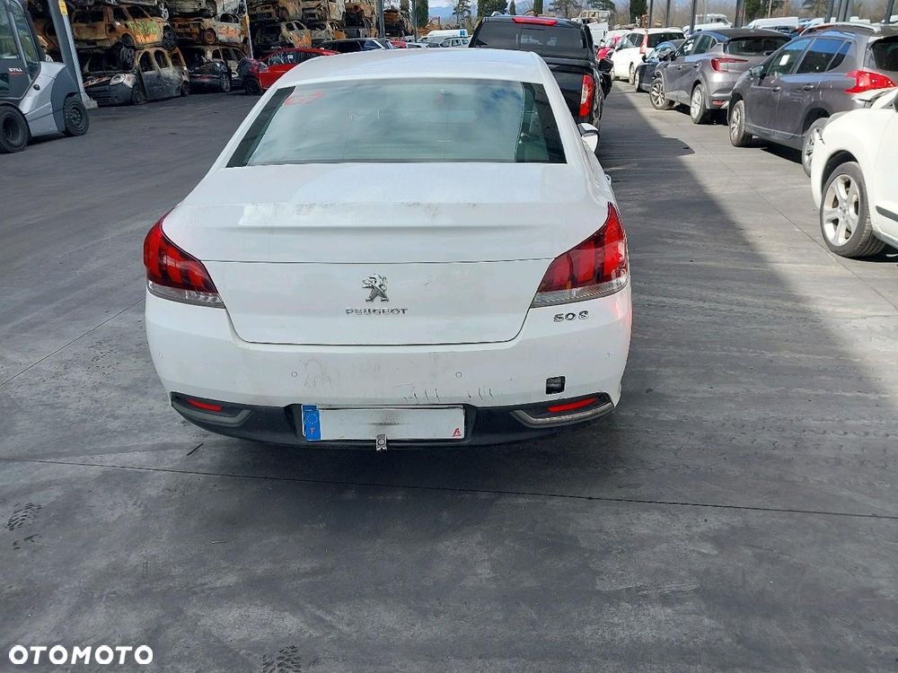 Peugeot 508 SW BlueHDi 180 EAT6 Stop&Start Allure - 6