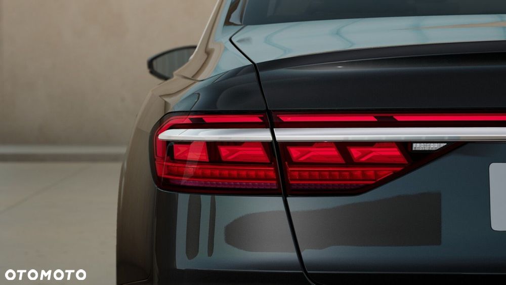 Audi A8 - 8
