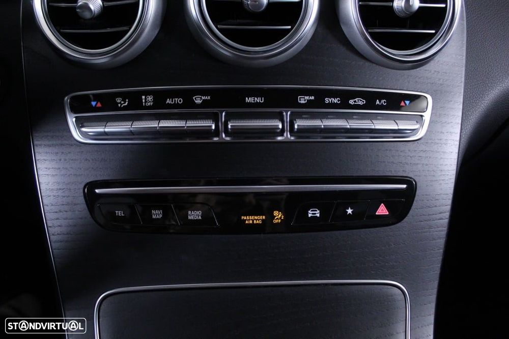 Mercedes-Benz GLC 220 d 4Matic - 29