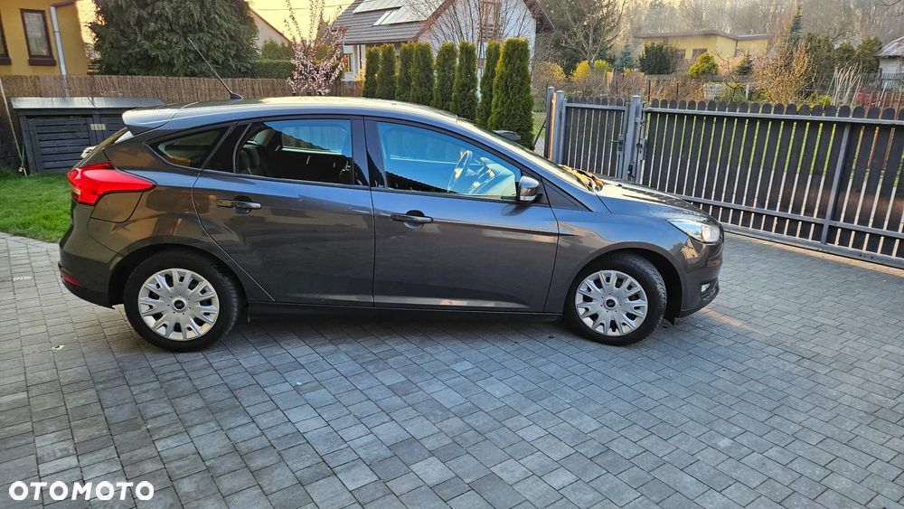 Ford Focus 1.0 EcoBoost Edition - 5