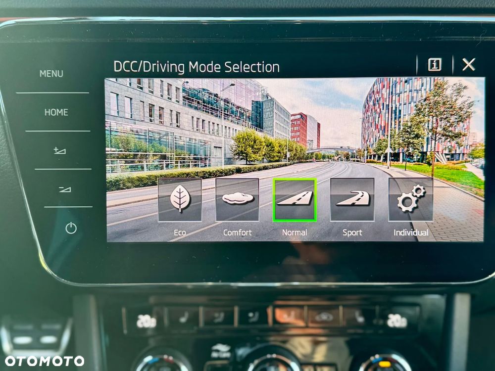 Skoda Superb 2.0 TSI 4x4 DSG Sportline - 3