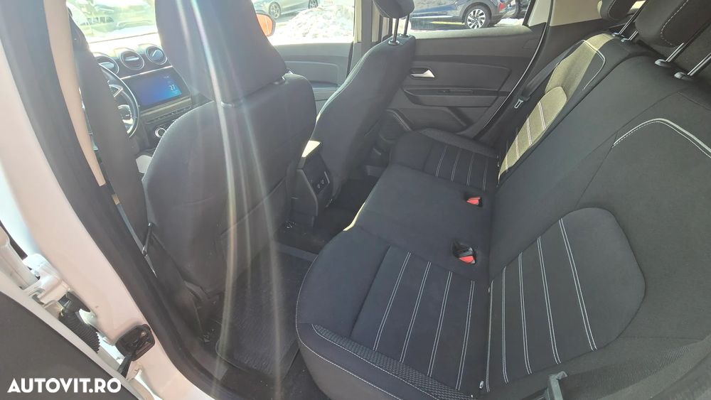 Dacia Duster 1.5 Blue dCi 4WD Prestige - 10