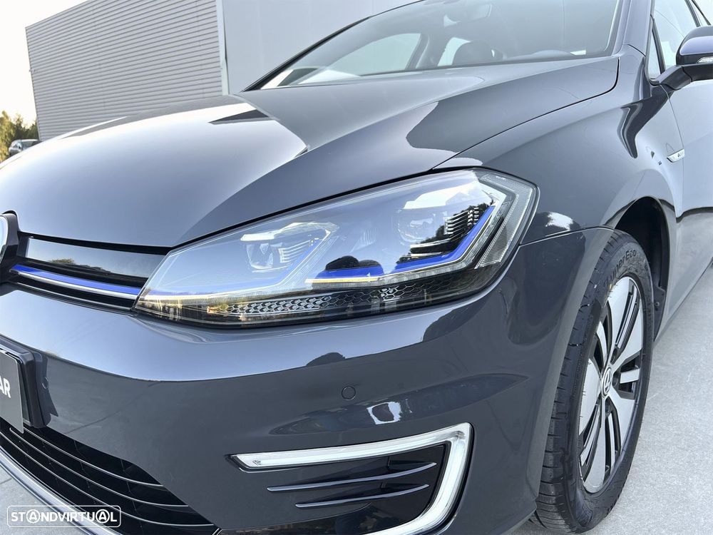 VW e-Golf AC/DC - 13