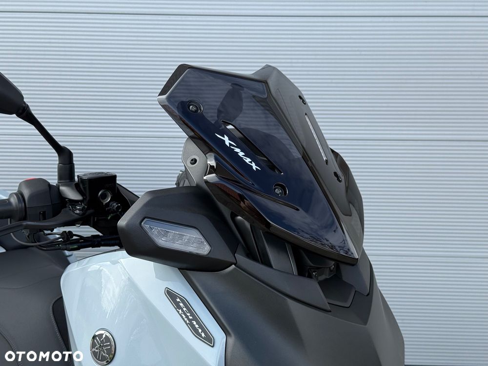Yamaha X-max - 15