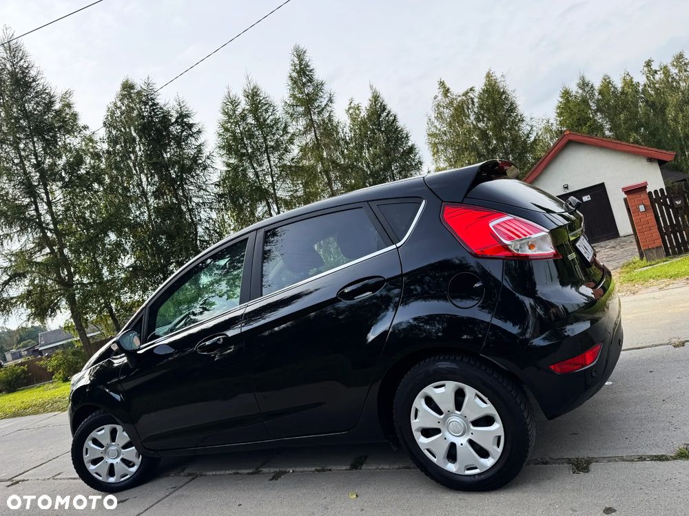 Ford Fiesta 1.0 EcoBoost Start-Stop Titanium - 5