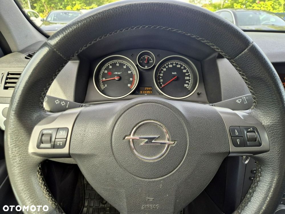 Opel Astra 1.4 Selection - 15