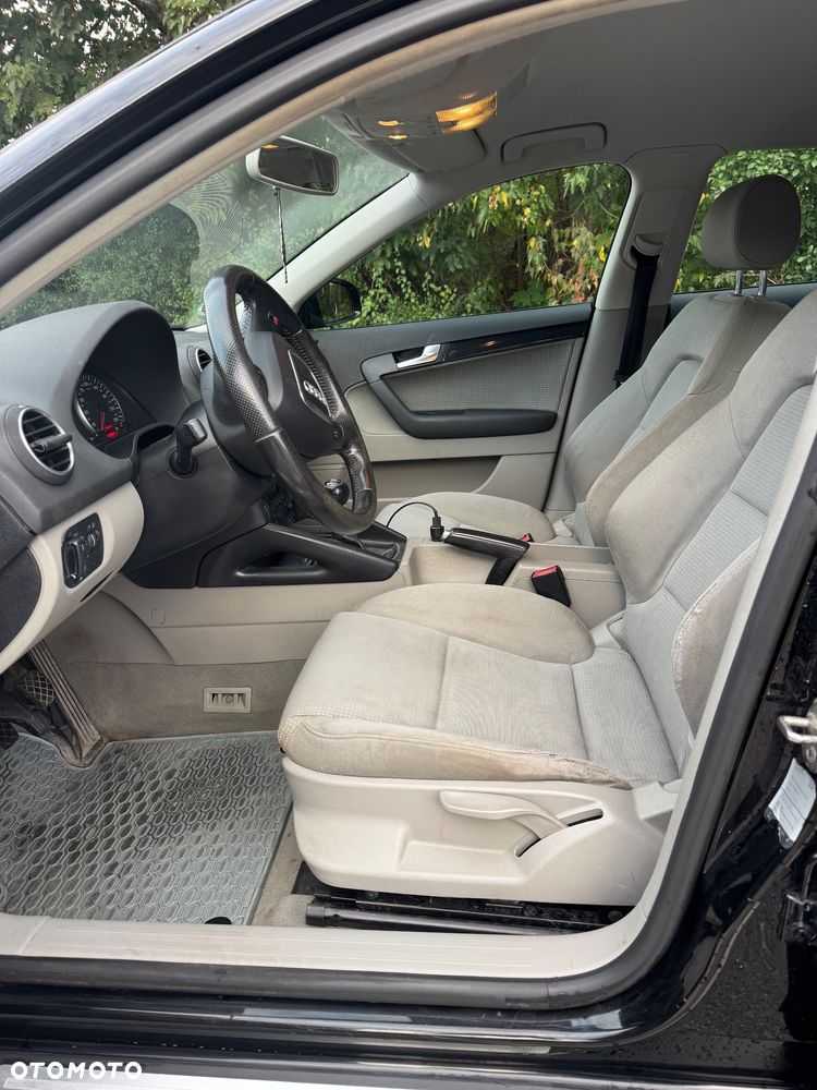 Audi A3 Sportback 1.6 S line Sportpaket plus - 6
