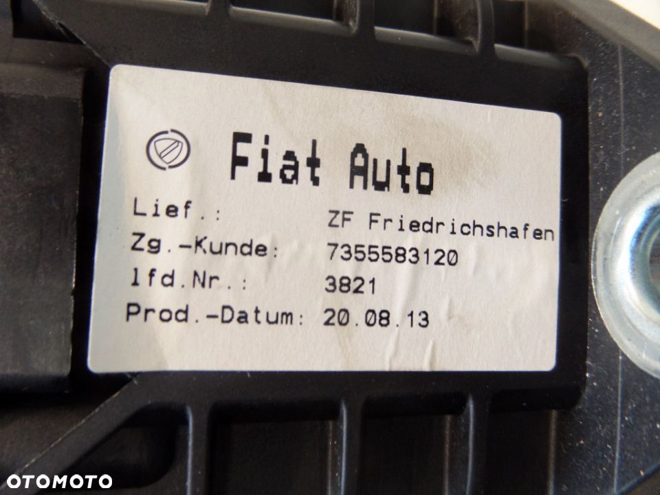FIAT 500L GAŁKA WYBIERAK LEWAREK ZMIANY BIEGÓW 7355583120 - 7