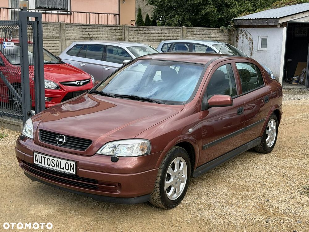Opel Astra - 2