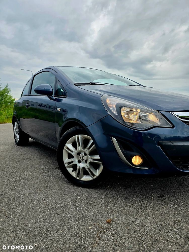 Opel Corsa 1.4 16V Edition - 6