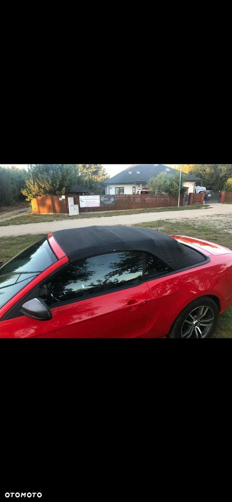 Ford Mustang 3.7 V6 - 8