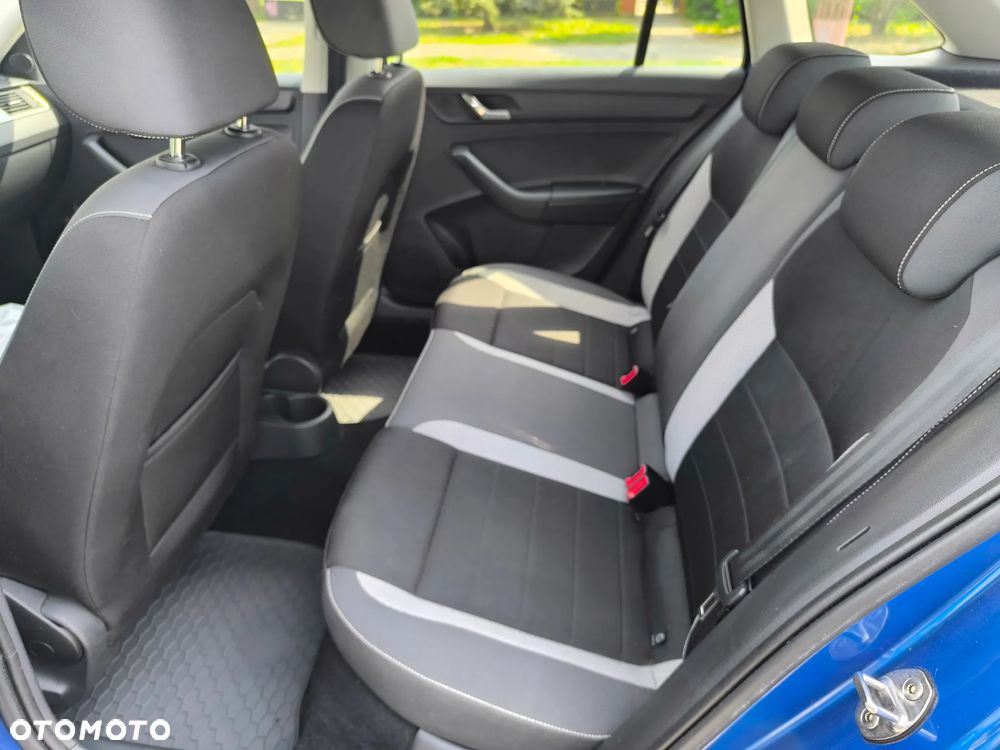 Skoda RAPID Spb 1.2 TSI Ambition - 11