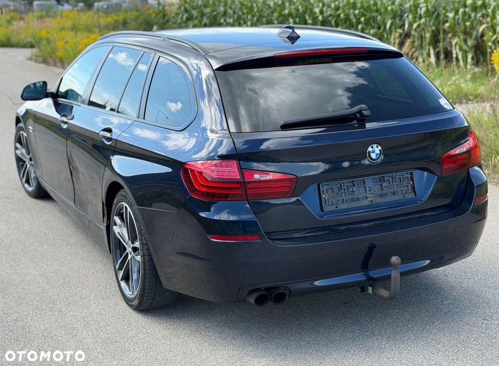 BMW Seria 5 518d Business Edition - 14