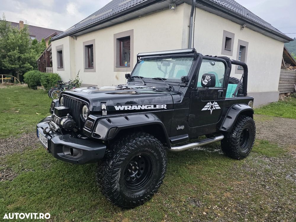 Jeep Wrangler - 11