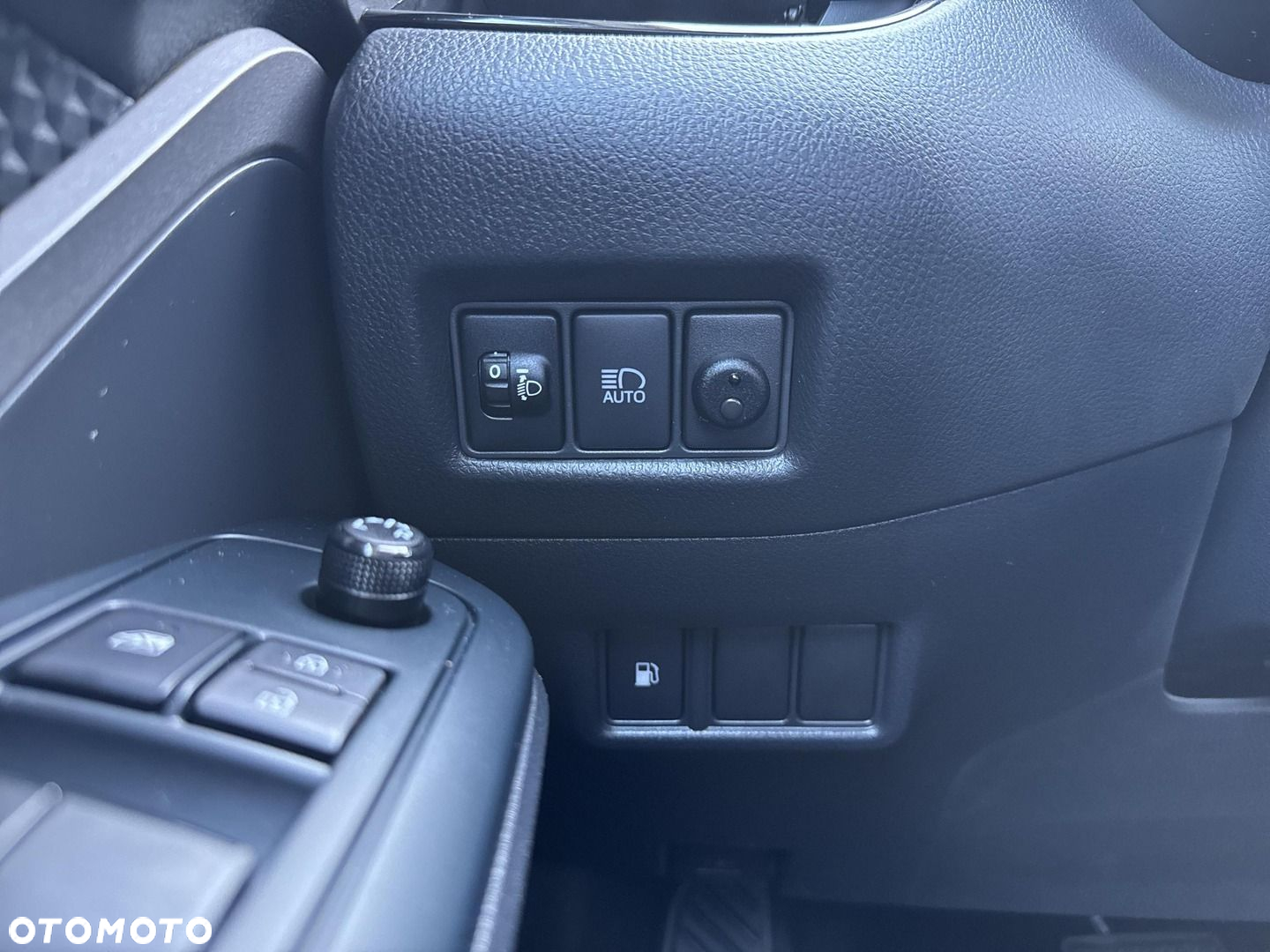 Toyota C-HR 1.8 Hybrid GPF Comfort - 18