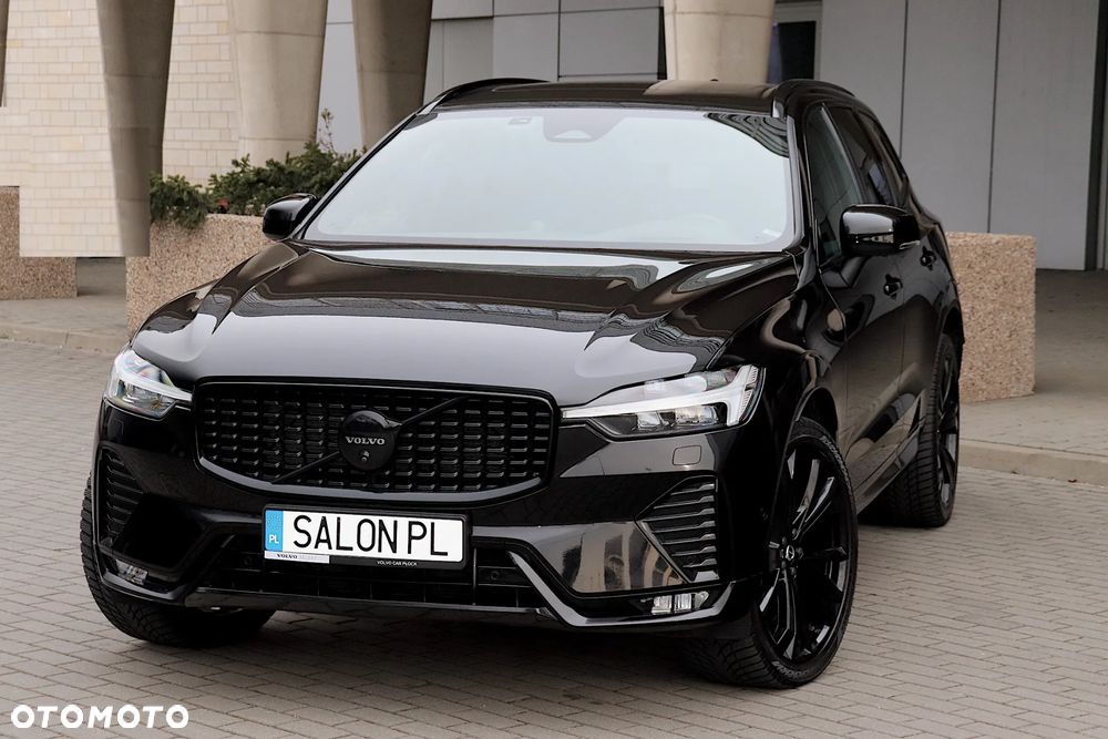Volvo XC 60 B5 B AWD Ultra Black Edition - 4