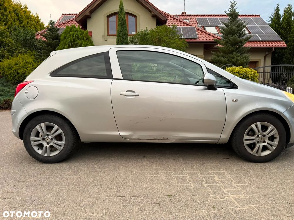 Opel Corsa 1.2 16V Graphite - 18