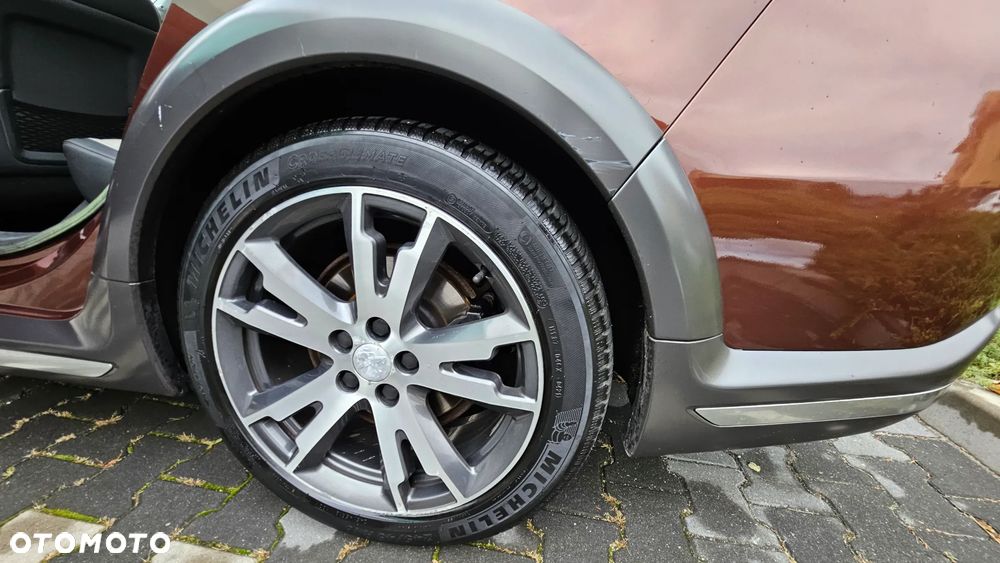 Peugeot 508 RXH 2.0 HDi HYbrid4 - 22