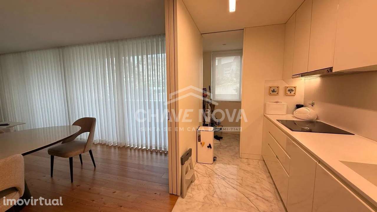 Apartamento t2 à venda na Rua António Bessa Leite - Grande imagem: 5/22