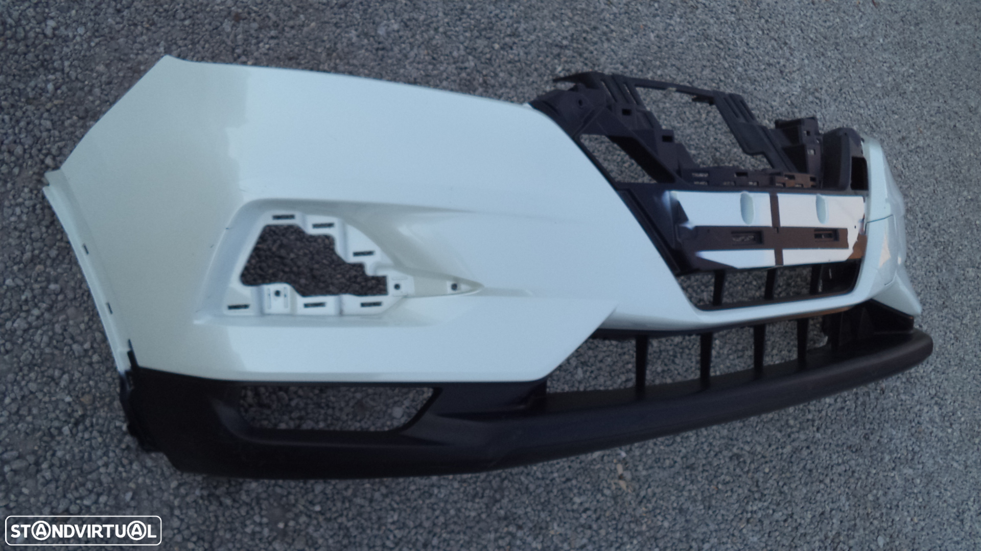 Parachoques Nissan Qashqai ano 2019 (original) - 2