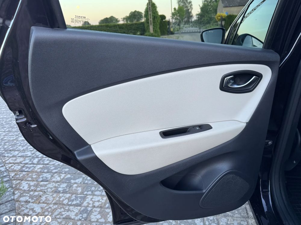 Renault Captur 1.2 Energy TCe Initiale Paris EDC - 34