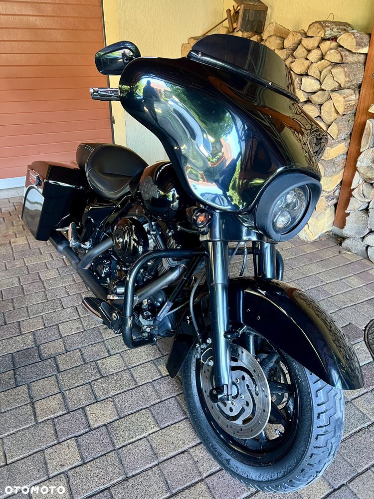 Harley-Davidson Touring Street Glide - 3