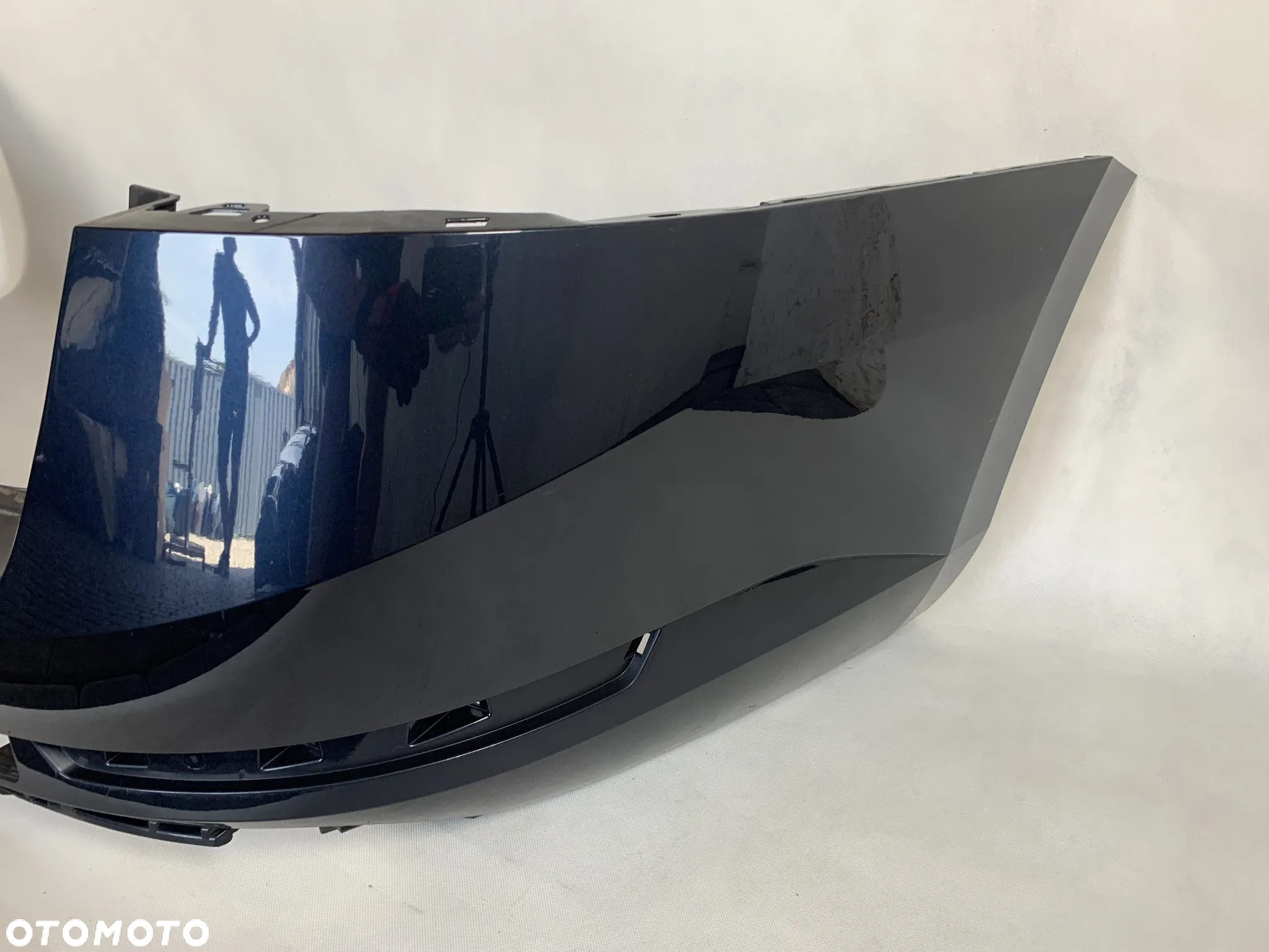 Image Škoda Superb III kombi Zadní nárazník - 3V9857421