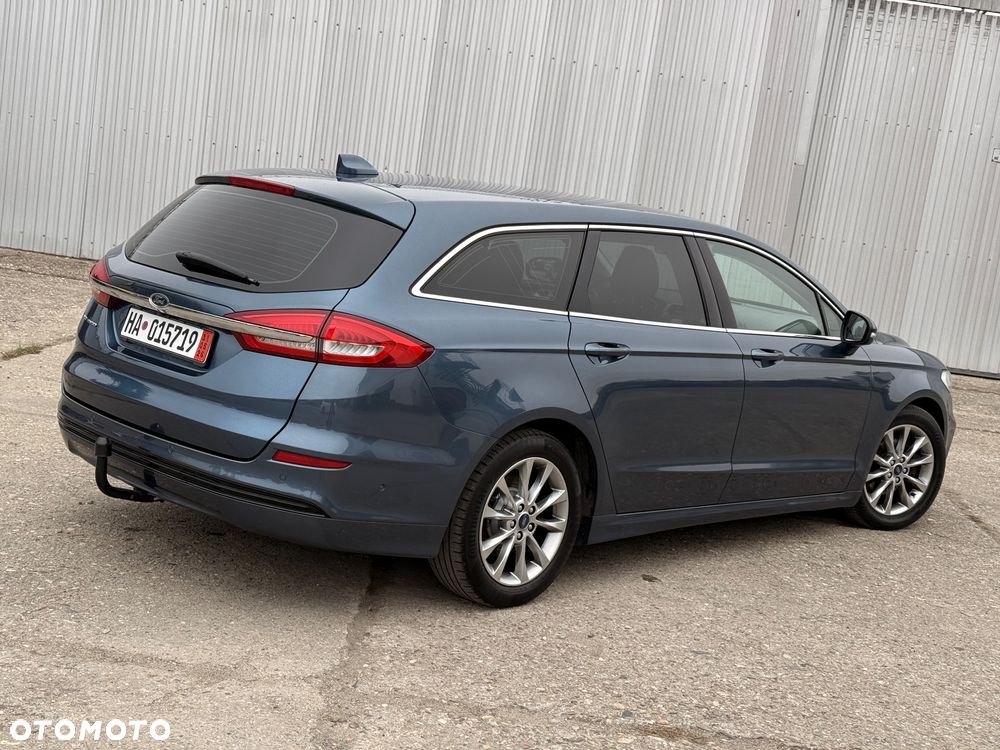 Ford Mondeo 2.0 EcoBlue Titanium - 35