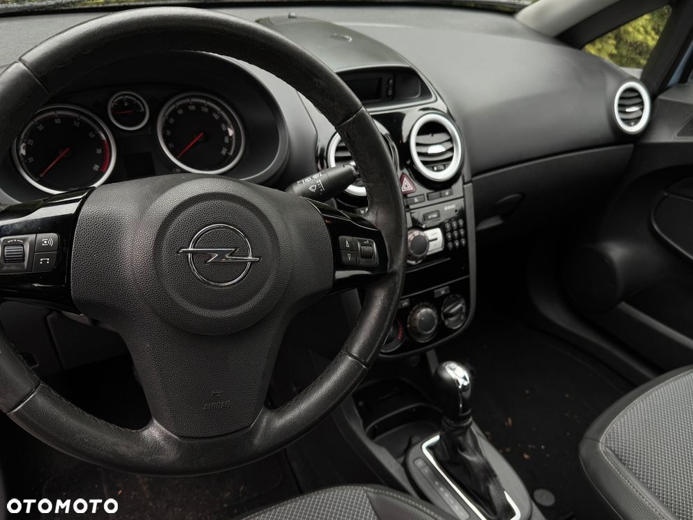 Opel Corsa 1.4 16V Automatik Edition - 19