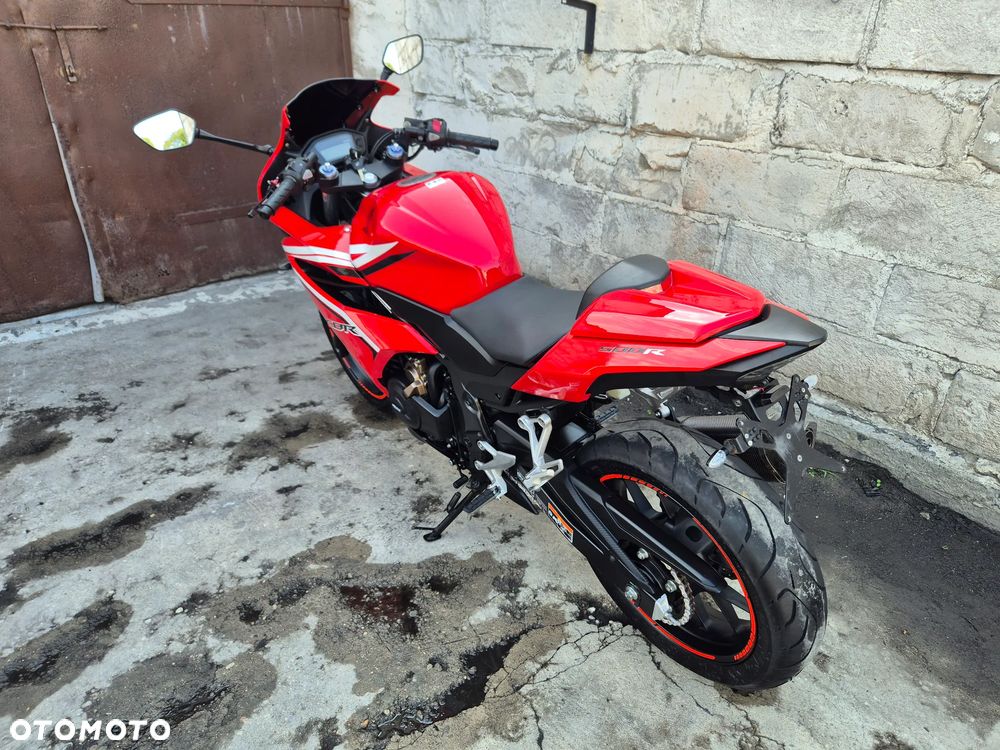 Honda CBR - 23