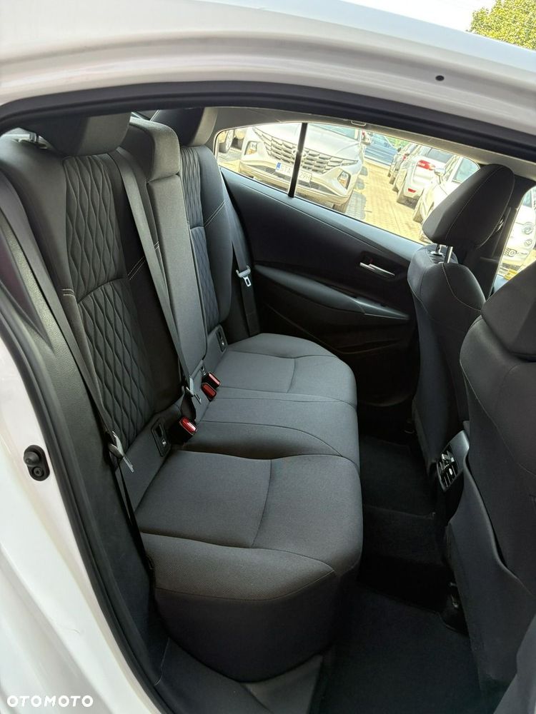 Toyota Corolla - 19
