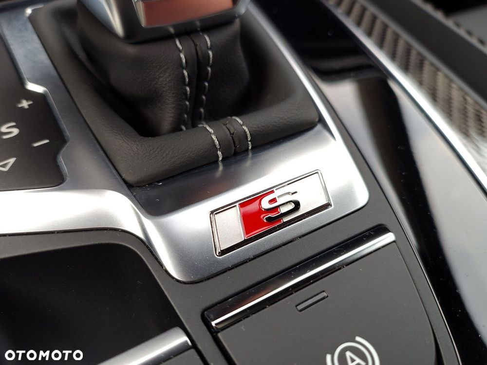 Audi SQ5 Sportback - 35