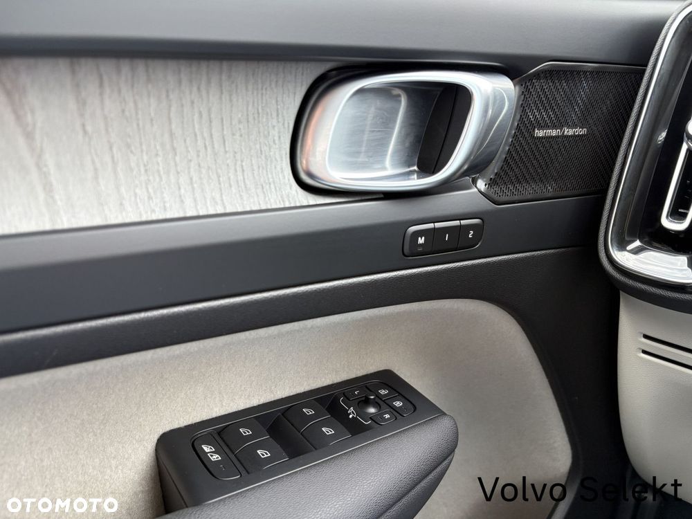 Volvo XC 40 - 20