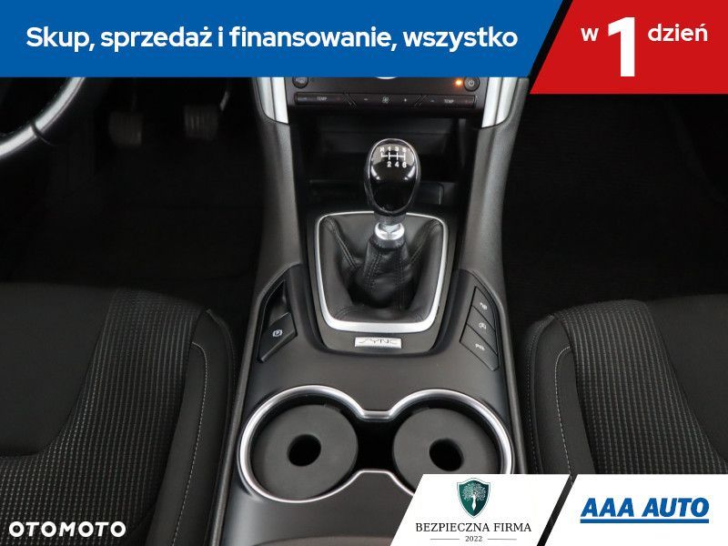 Ford Mondeo SW - 18