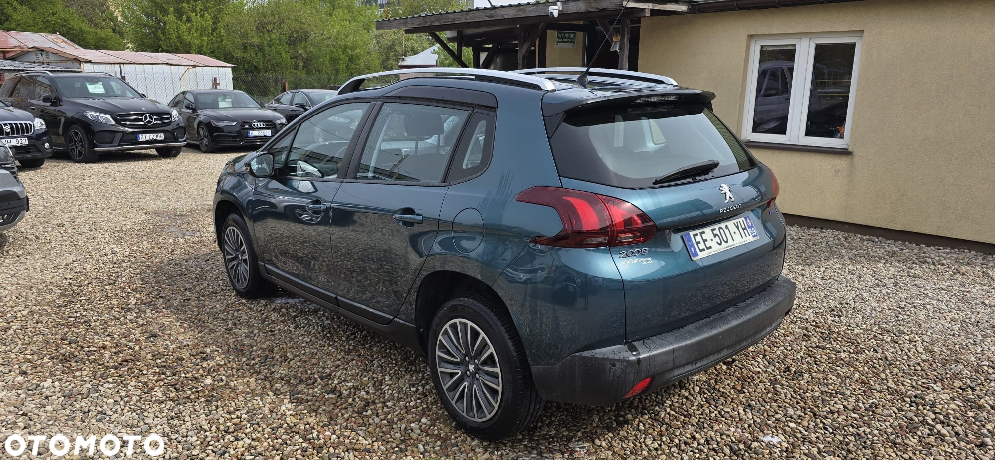 Peugeot 2008 1.2 Pure Tech Style - 9
