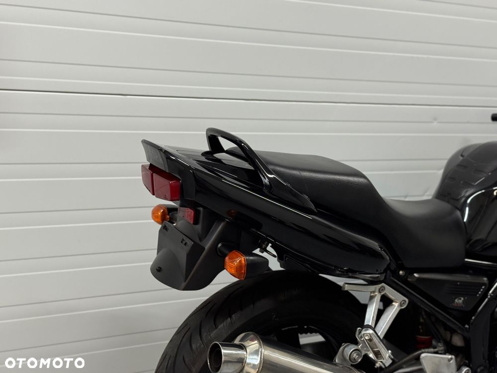 Yamaha FZ6 - 4
